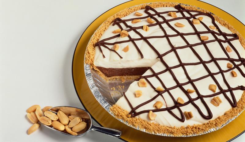 Microwave Peanutty Chocolate Pie